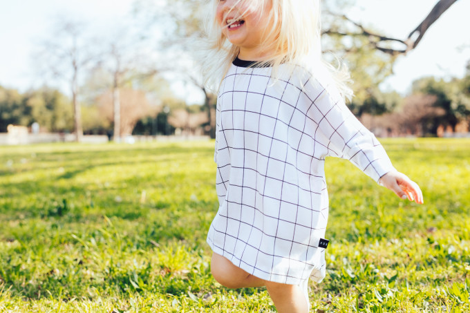 how to talk to your daughter about beauty, huxbaby dress, dallas blogger, tiny tuesday