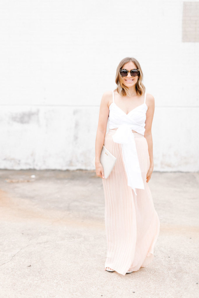 How to Make the Wide Leg Pants Trend Work For You | Fleurdille