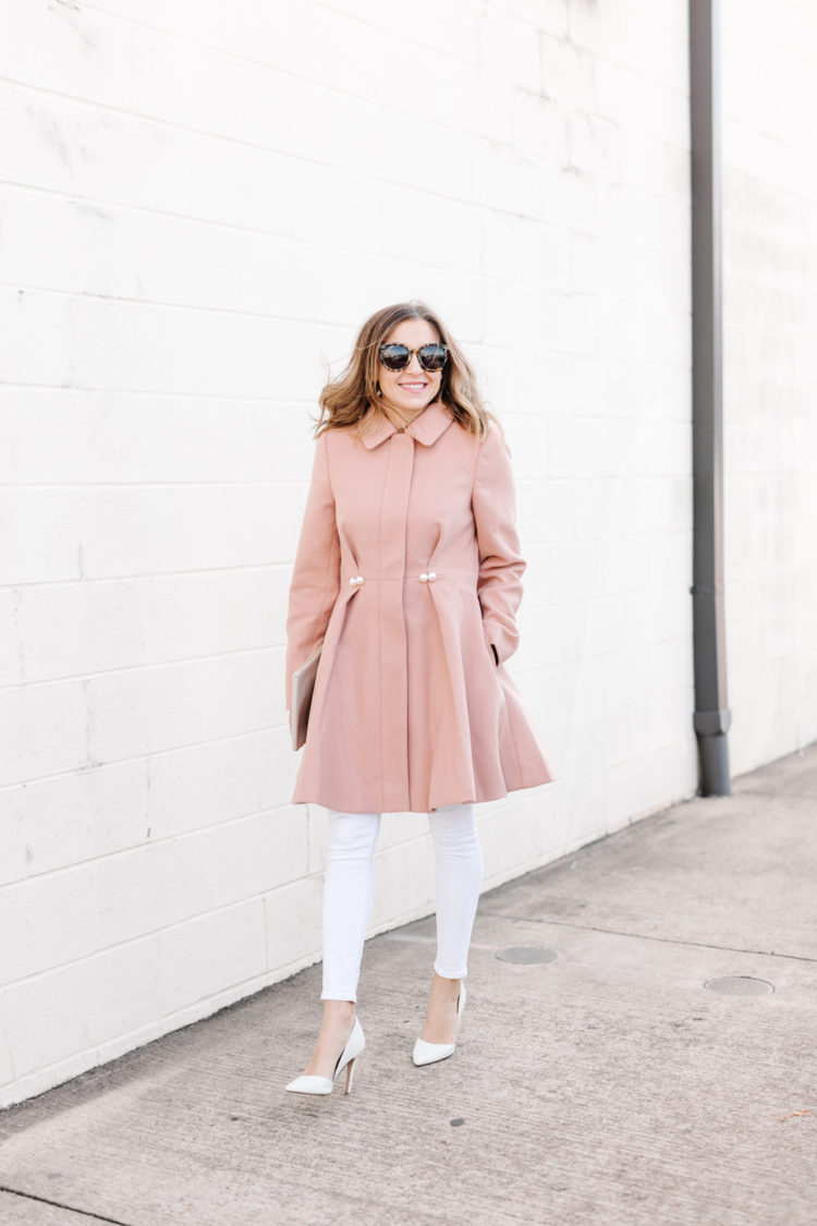 As spring clothes enter the stores, now is the best time to invest in quality winter items at a discounted price. Shop the best winter coats on major sale!