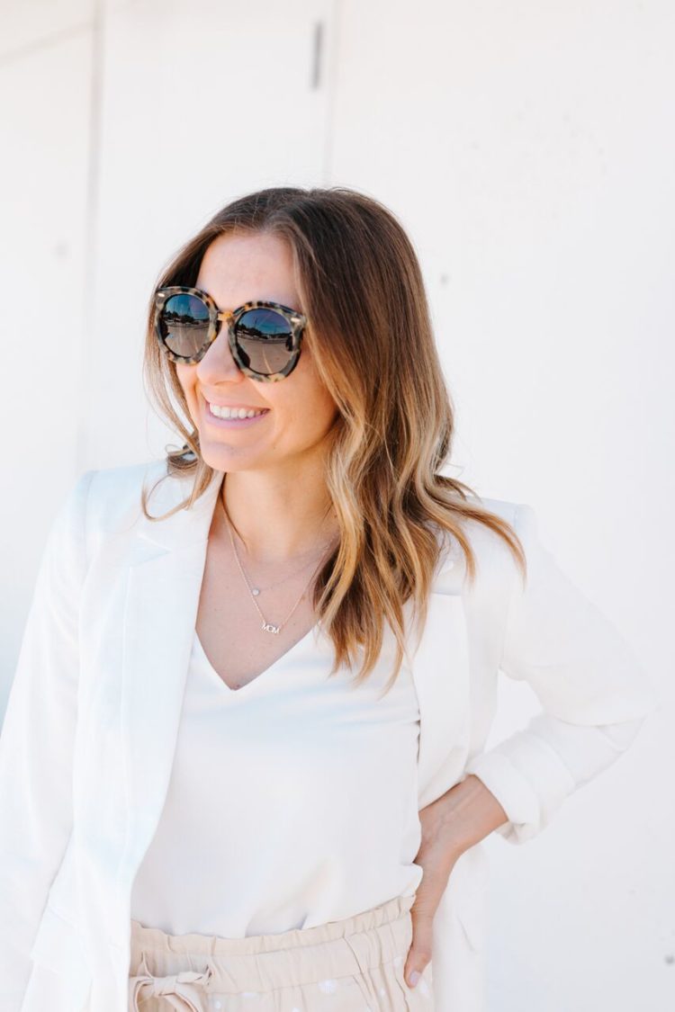 Can you wear a blazer in the summer? Most definitely! Opt for a white linen blazer to wear with shorts, a skirt, or jeans.