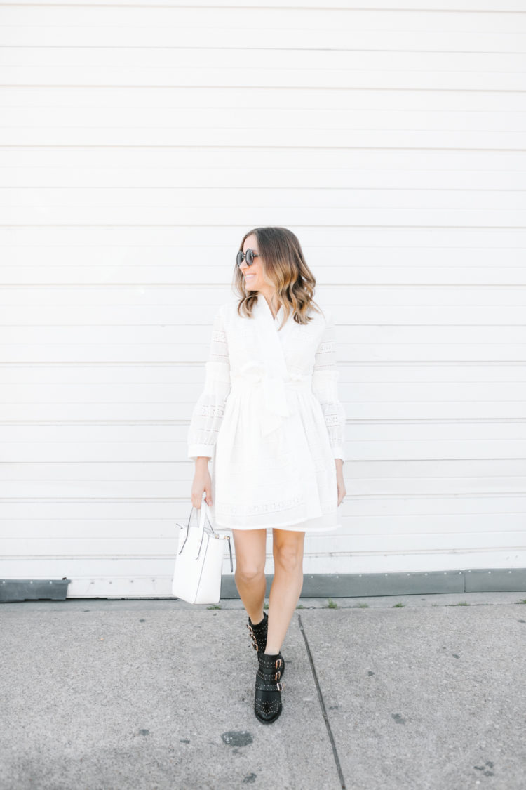 How to feel comfortable in a wrap dress.